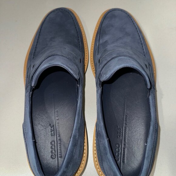 Loafers_&_Slip_Ons